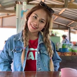 Meet your Posher, Kaleena